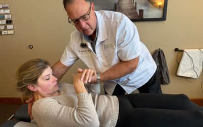 What Causes Back Pain in Females? Key Insights