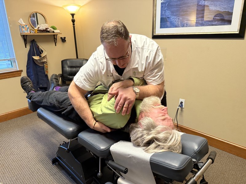 Massage therapy back pain relief